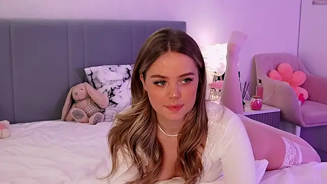 SIlviaBeyt online show from 01-17-25, 10:01