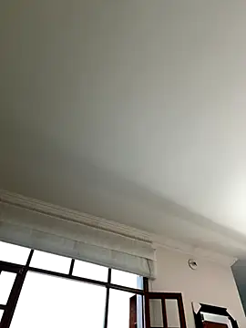 Snapshot of aurora_divine chatting on 10-25-25, 12:56 aurora divine online show from 10-25-25, 12:56