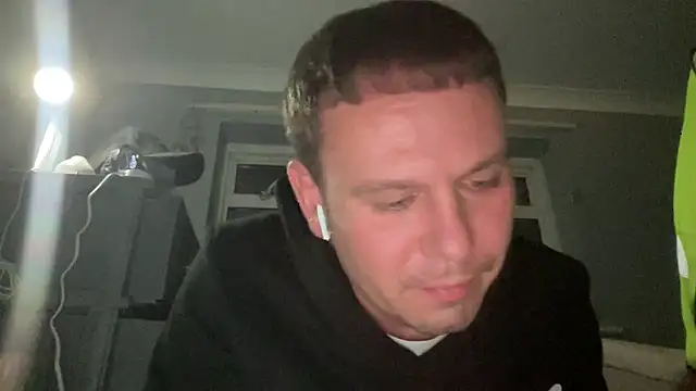 Snapshot of GotItGoin chatting on 10-05-25, 12:09 GotItGoin online show from 10-05-25, 12:09