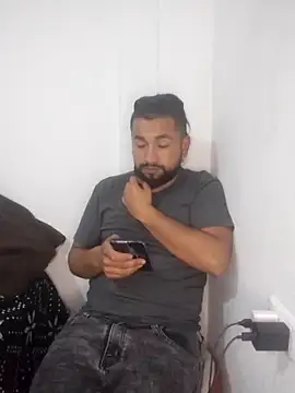 Snapshot of sabor_Latino_bdsm chatting on 03-09-25, 01:48 sabor Latino bdsm online show from 03-09-25, 01:48