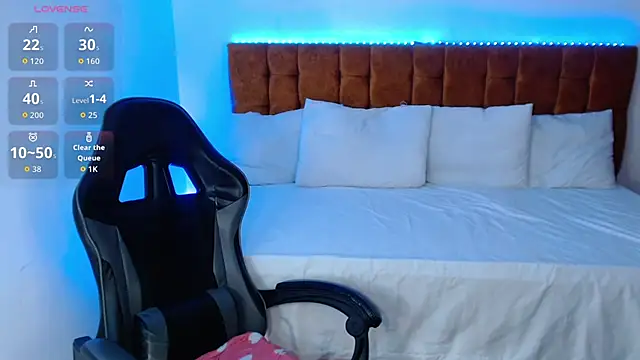 alexiaaross online show from 11-20-25, 07:46