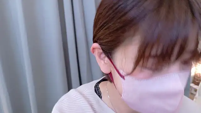 Risa 06 online show from 11-18-25, 12:42