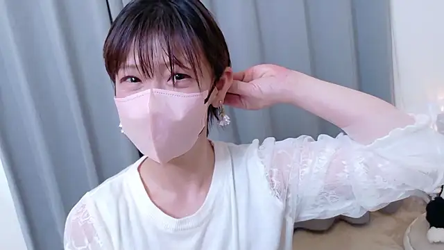 Snapshot of Risa_06 chatting on 02-14-26, 02:03 Risa 06 online show from 02-14-26, 02:03