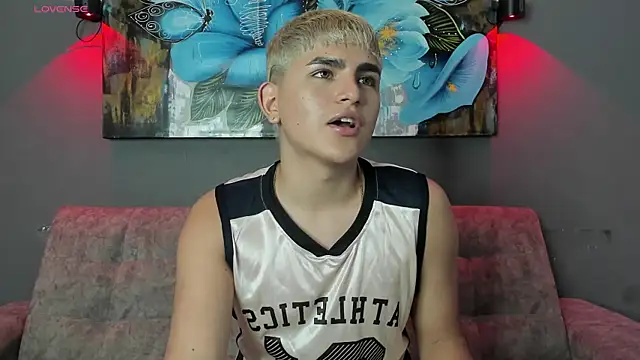 Snapshot of Lyam_ap chatting on 10-02-25, 07:10 Lyam ap online show from 10-02-25, 07:10