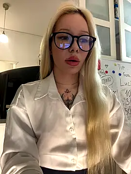 babydolll online show from 11-14-25, 01:32