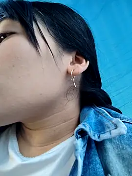 Caro kitty- online show from 11-21-25, 01:21