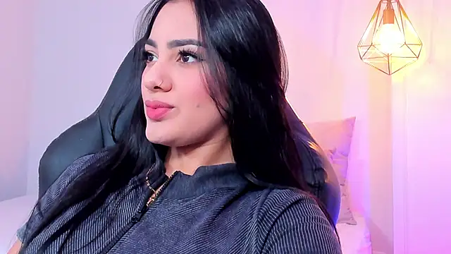 mallie quinn online show from 12-20-24, 05:29