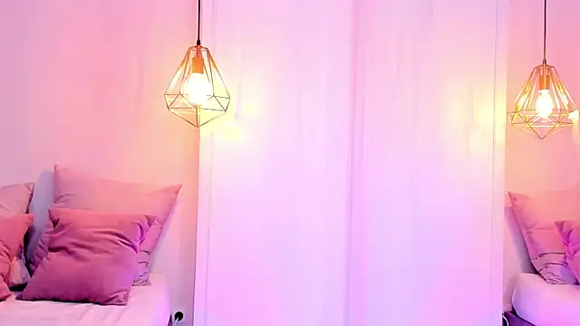 mallie quinn online show from 12-25-24, 05:15