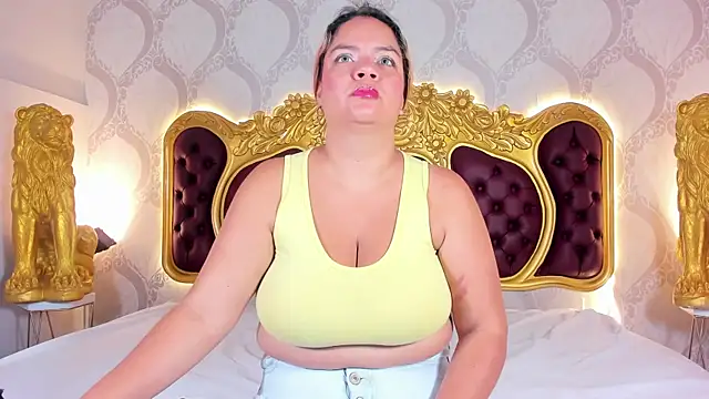 KendralHolson online show from 11-28-25, 04:15