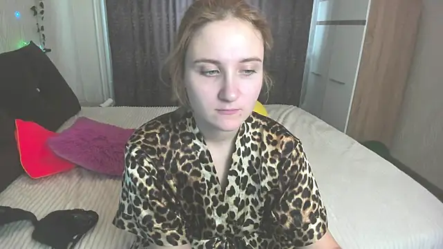Snapshot of Miss_Elsa_ chatting on 02-11-25, 06:08 Miss Elsa online show from 02-11-25, 06:08