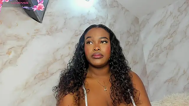 Snapshot of Kaseydelvey chatting on 12-04-24, 09:57 Kaseydelvey online show from 12-04-24, 09:57