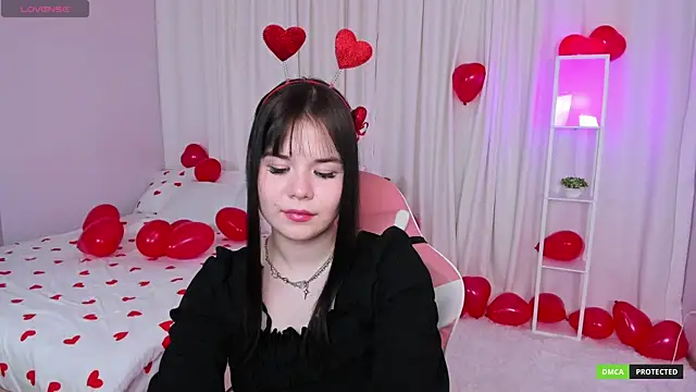 Snapshot of ClaireFaers_ chatting on 02-14-25, 08:26 ClaireFaers  online show from 02-14-25, 08:26