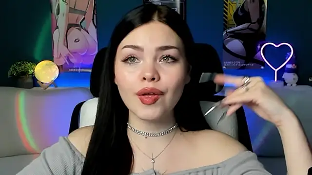 AkiraKatsu online show from 12-16-24, 06:38