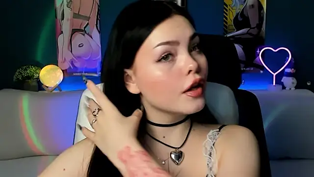 AkiraKatsu online show from 12-17-24, 07:15