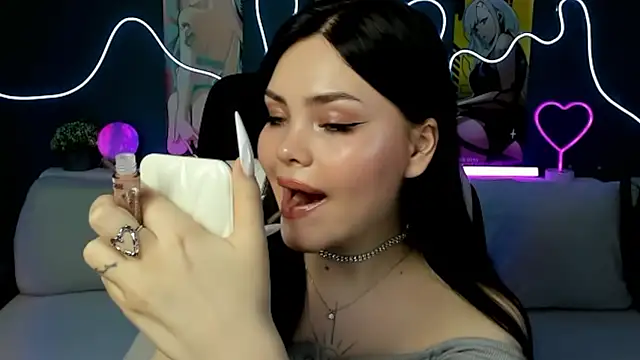 AkiraKatsu online show from 02-06-25, 08:34