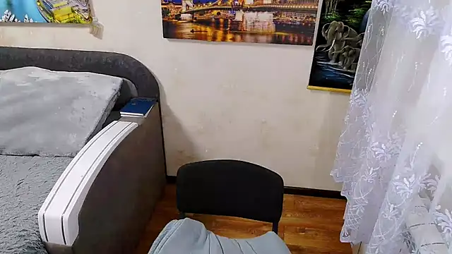 Snapshot of Lady_Boom_Wild_ chatting on 11-08-25, 06:51 Lady Boom Wild online show from 11-08-25, 06:51