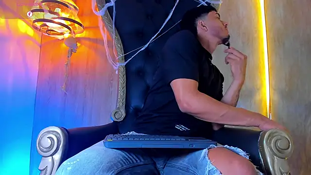 thaddeus king online show from 10-24-25, 10:50