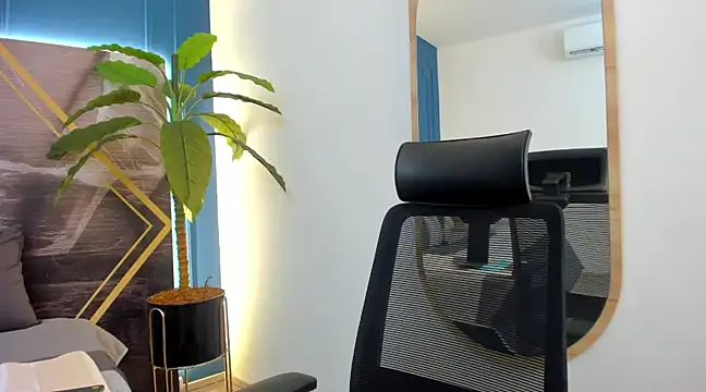 NathRossi online show from 12-03-24, 06:49
