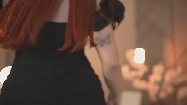 Snapshot of miia_blake chatting on 02-21-26, 11:17 miia blake online show from 02-21-26, 11:17