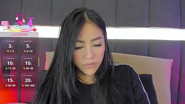 nicolle pierce online show from 03-06-25, 01:03