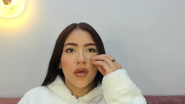 nicolle pierce online show from 02-17-26, 11:18