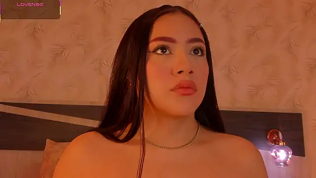 nicolle pierce online show from 03-12-26, 01:50