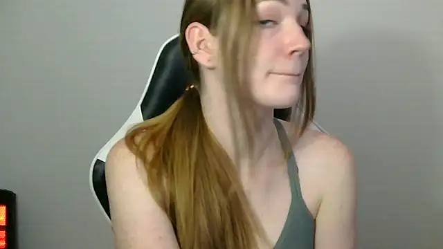 Snapshot of KLEOKILLS chatting on 09-24-25, 05:05 KLEOKILLS online show from 09-24-25, 05:05