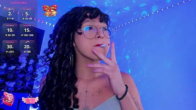 Snapshot of Heka_Prudence chatting on 01-12-25, 04:10 Heka Prudence online show from 01-12-25, 04:10