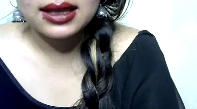 Come-on-over online show from 02-08-25, 01:22