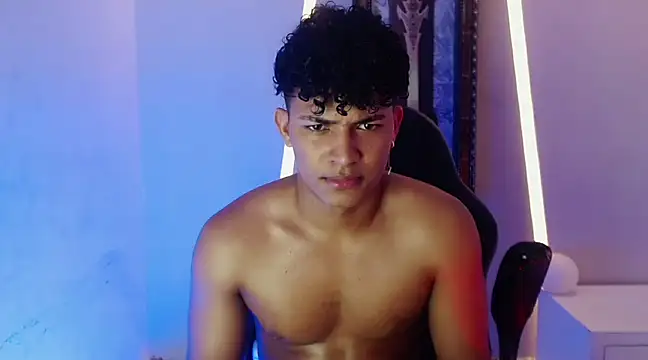 jamescurli  online show from 12-30-24, 07:59