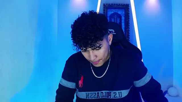 jamescurli  online show from 01-16-25, 09:59