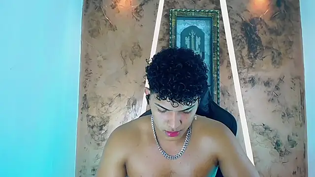 jamescurli  online show from 02-02-25, 10:35