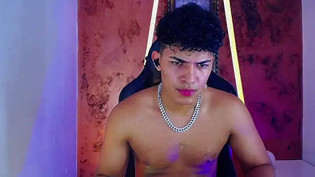 jamescurli  online show from 02-03-25, 08:02