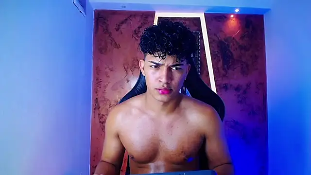 jamescurli  online show from 02-23-25, 08:06