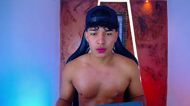 jamescurli  online show from 02-25-25, 07:20