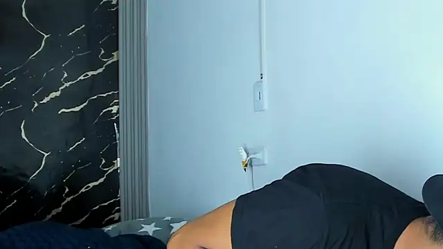 jamescurli  online show from 09-13-25, 11:26