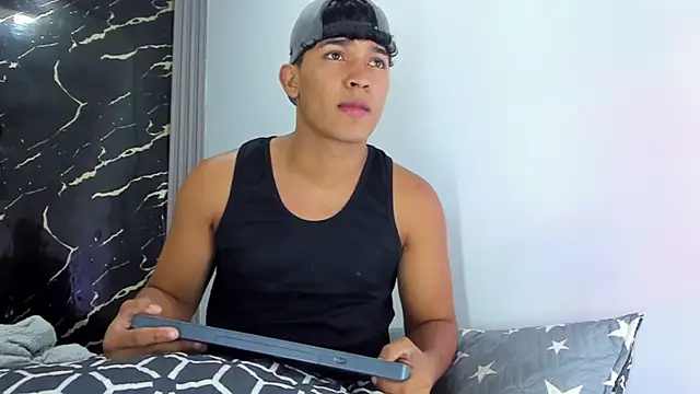 jamescurli  online show from 09-19-25, 07:10