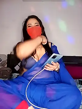 Snapshot of ZARINA_JACK chatting on 12-15-24, 04:04 ZARINA JACK online show from 12-15-24, 04:04