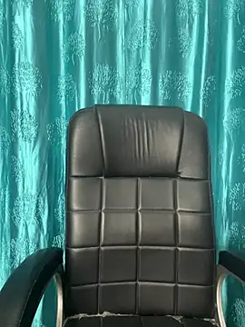 poision51 online show from 02-25-25, 10:04