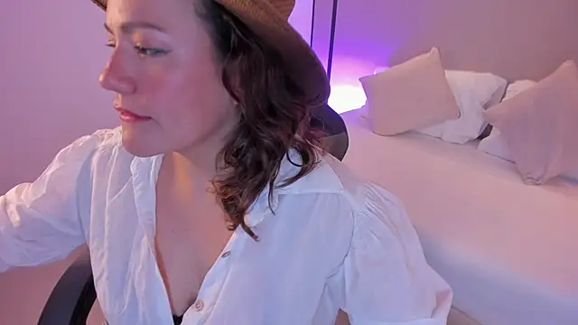 gipsela gomez online show from 03-31-26, 07:36