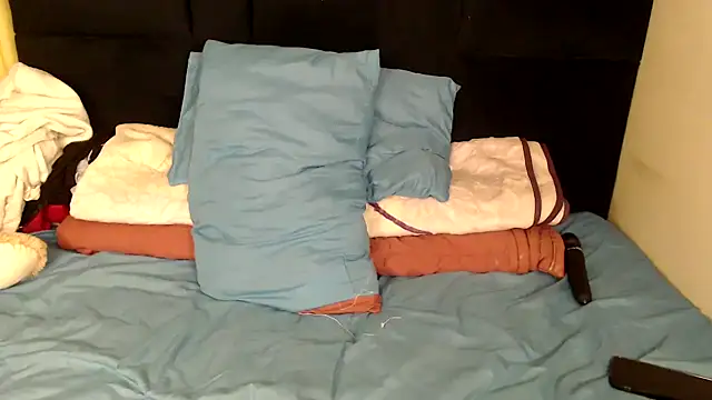 Busty-Londie online show from 01-11-26, 08:03