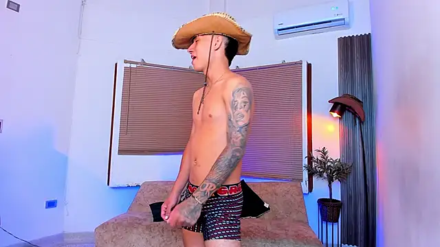 Sexy BoysW online show from 09-27-25, 01:16