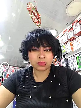 Snapshot of TioreHentai chatting on 12-15-25, 08:46 TioreHentai online show from 12-15-25, 08:46