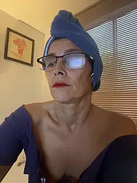 MireyaTorresGu online show from 02-19-26, 10:17