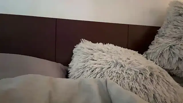 Snapshot of yorkshiregal chatting on 12-07-24, 08:11 yorkshiregal online show from 12-07-24, 08:11