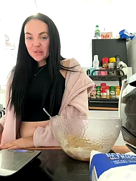 Snapshot of yorkshiregal chatting on 10-28-25, 05:15 yorkshiregal online show from 10-28-25, 05:15