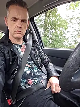 Hectorthyssen1 online show from 09-17-25, 03:03