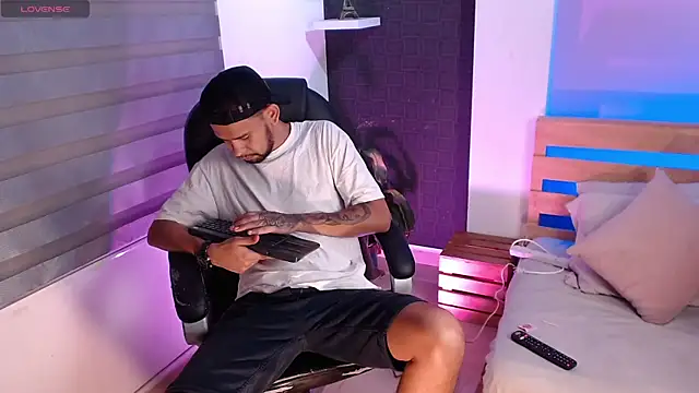 Bedobigcock online show from 01-07-25, 11:24