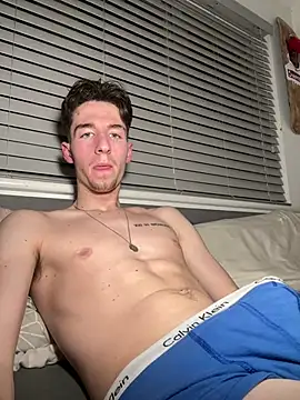 MikesWood21 online show from 02-17-25, 01:36