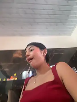 Baby Niels online show from 10-28-25, 02:53